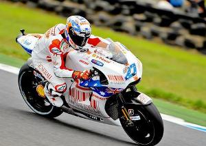 Casey Stoner Takes Phillip Island Moto GP Victory