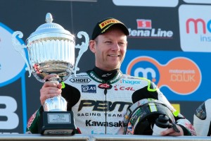 MCE-insurance-BSB-championship-Shane-Shakey-Byrne-2015