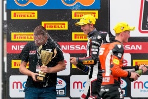 Taz-Taylor-Thruxton-moto3-racing-Shane-champagne