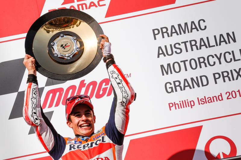 Marc Marquez wins in MotoGP Australia 2015