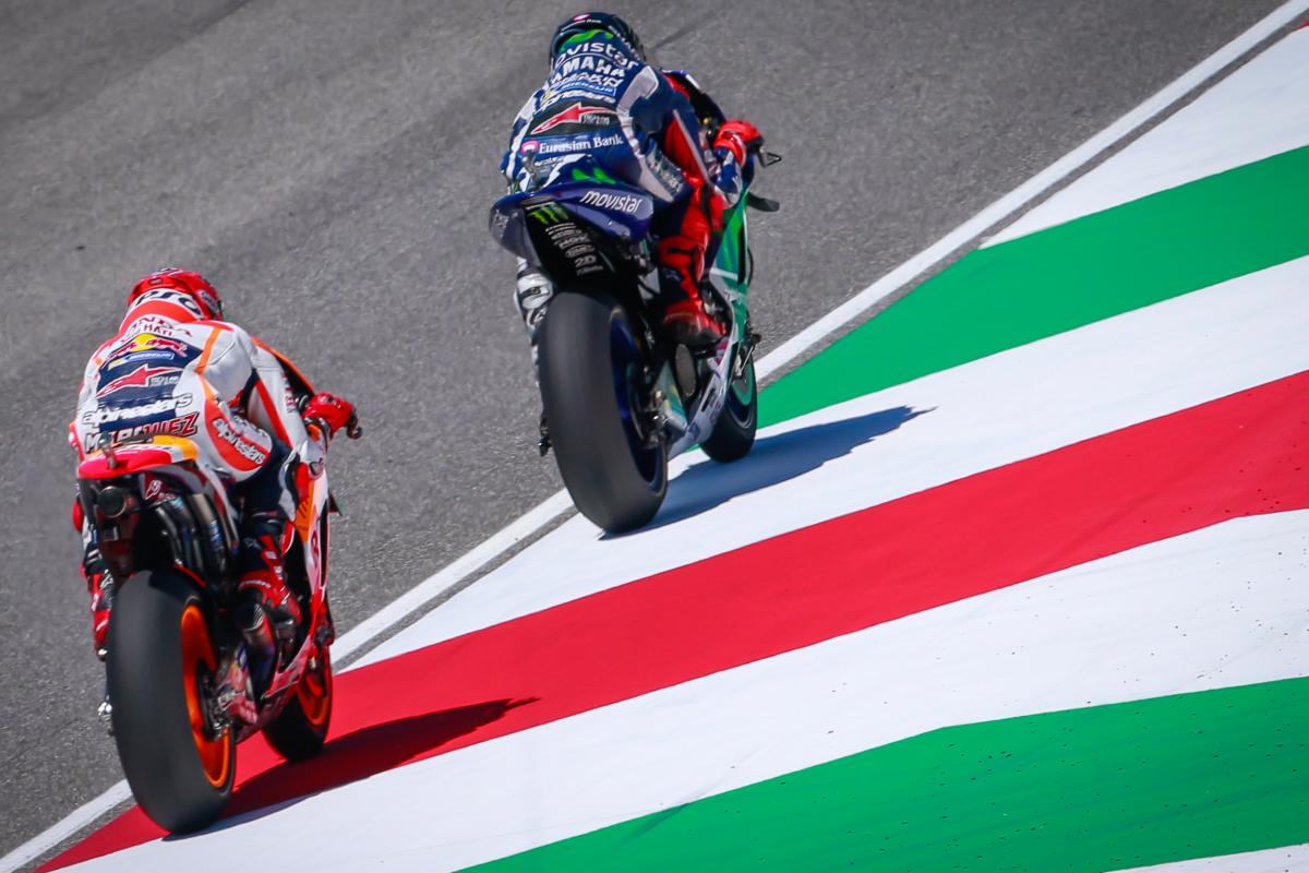 MotoGP Italy Lorenzo vs Marquez battle