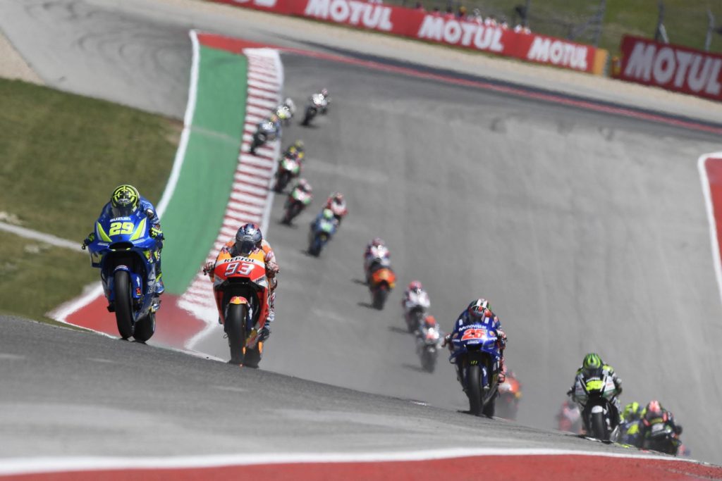 2018-motogp-cota-iannone-leads-the-pack